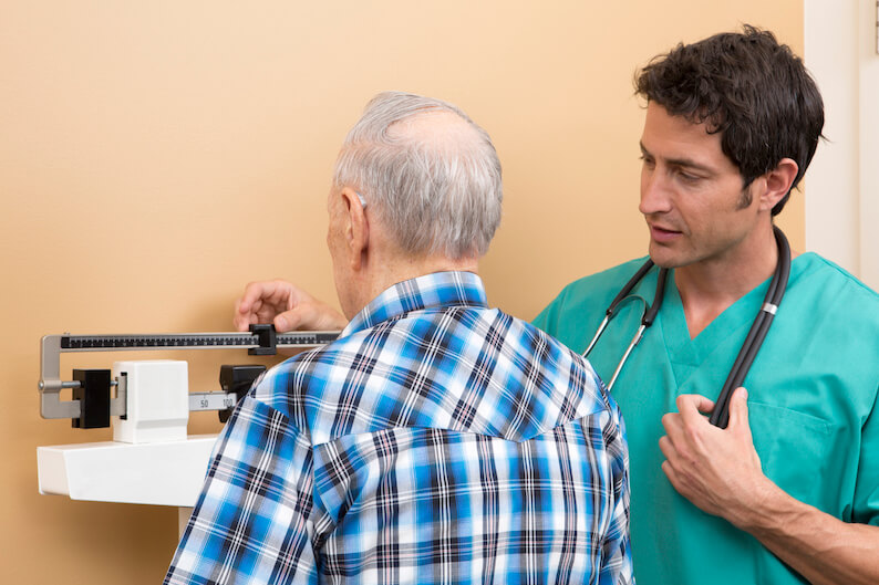 Importance of Maintaining a Healthy Weight in Seniors